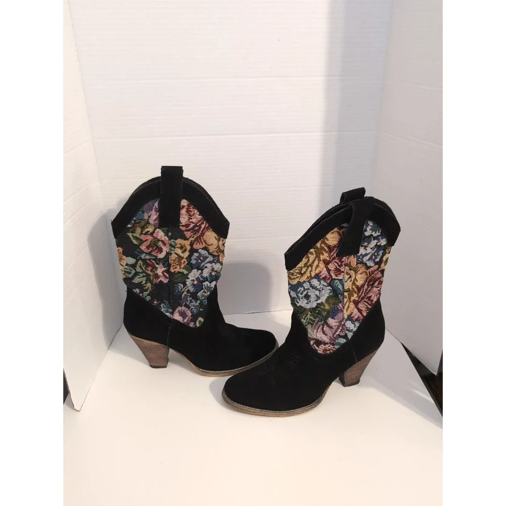 Vtg Very Volatile Women's Floral Tapestry Suede Heeled Cowgirl Boots 7.5 Cottage